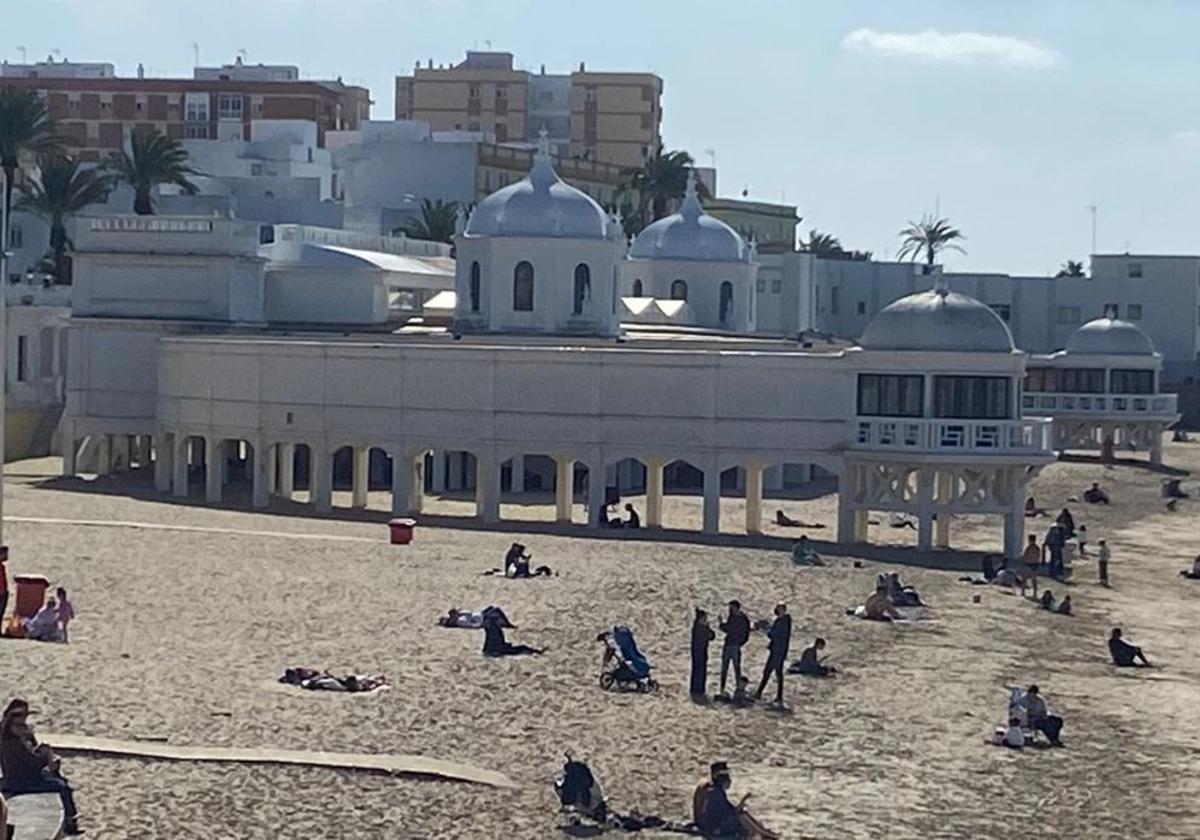 Detenidas dos personas tras una reyerta cerca del balneario de la Caleta