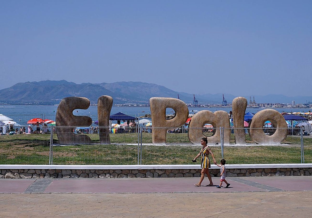 Las letras, tras la modificación de la forma de las eles.