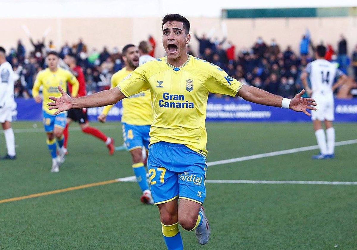 Ale García tras marcar su gol en Vélez, en la pasada edición de la Copa del Rey.