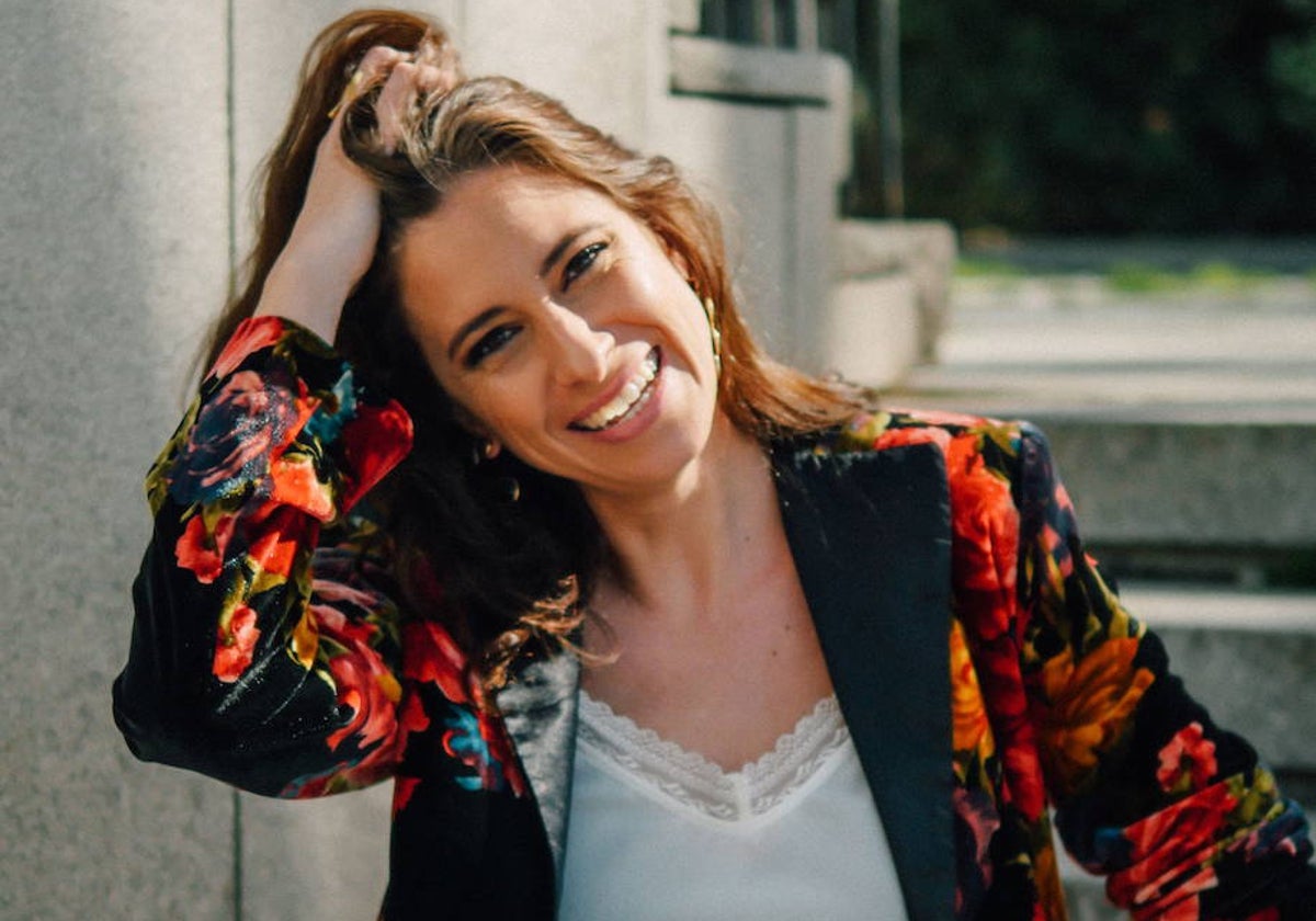 María Peláe: «No puedo cantar 'Que vengan a por mí' y, cuando me pregunten por el colectivo LGTBI, hablar del pienso de mi perro»