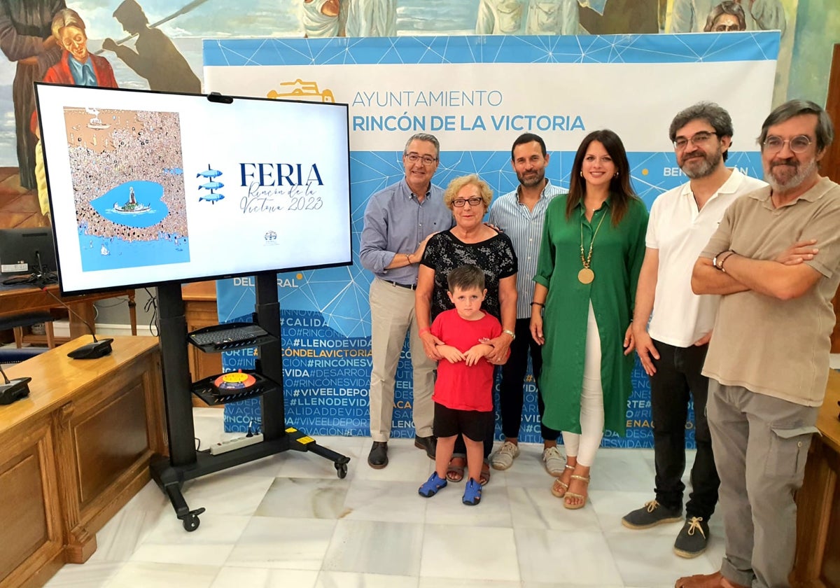 Carlos Baute, Encarni Navarro y Keen Levy, en la Feria de Rincón de la Victoria