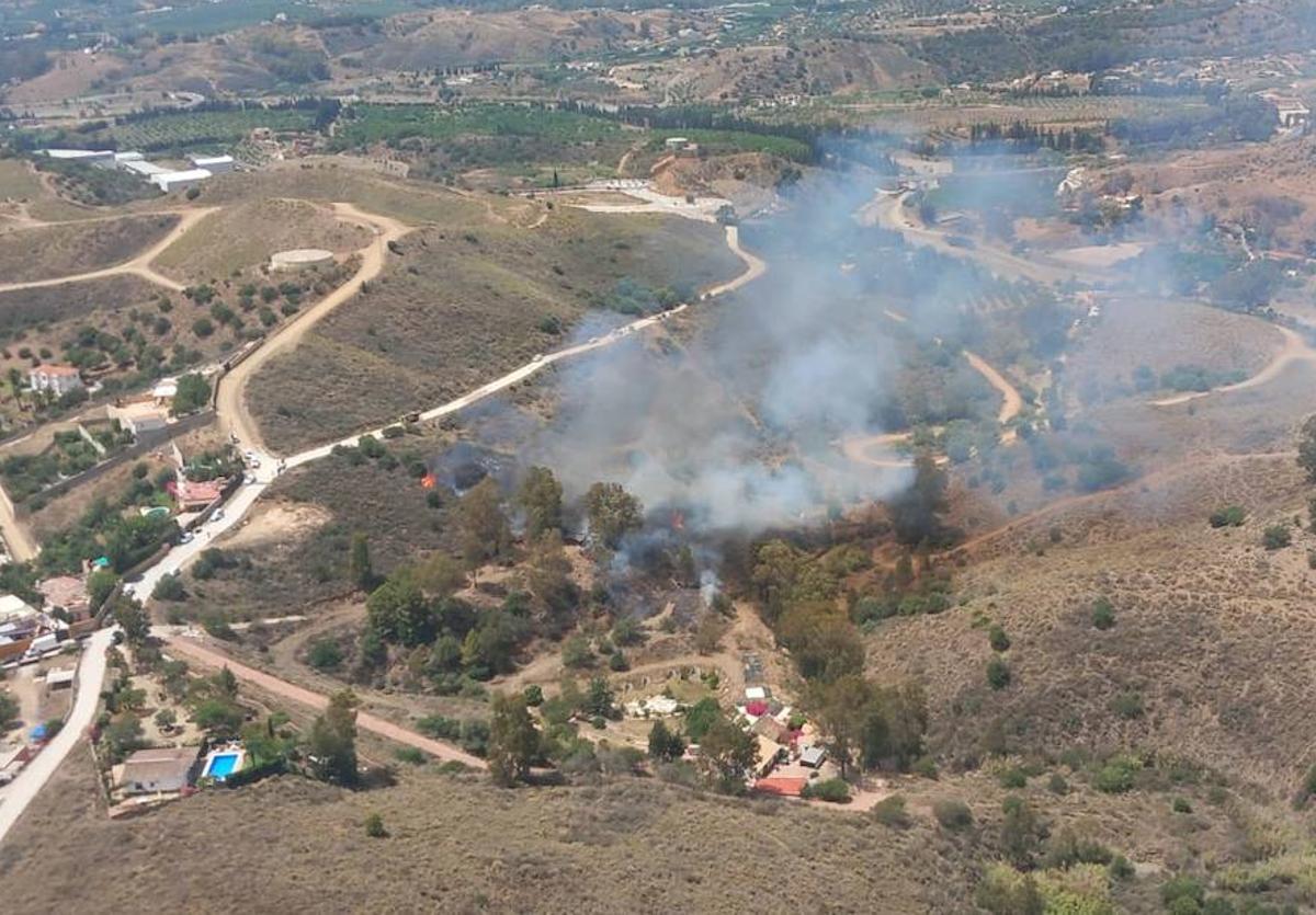 Imagen del incendio forestal registrado este miércoles.