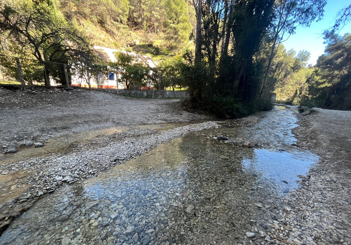 Los regantes de Nerja sufren cortes de agua por primera vez en su historia  | Diario Sur