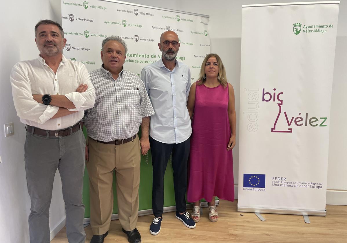Vélez-Málaga encarga un diagnóstico de la población mayor que vive sola en situación de vulnerabilidad
