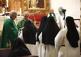 El obispo de Málaga Jesús Catalá se despidió de las monjas el jueves 27 de julio.