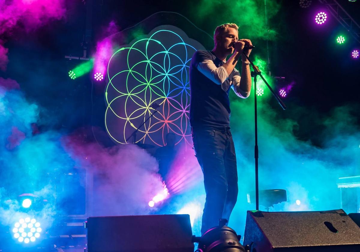 La banda tributo a Coldplay, presenta su luminoso directo gratis en Sabatic Fest