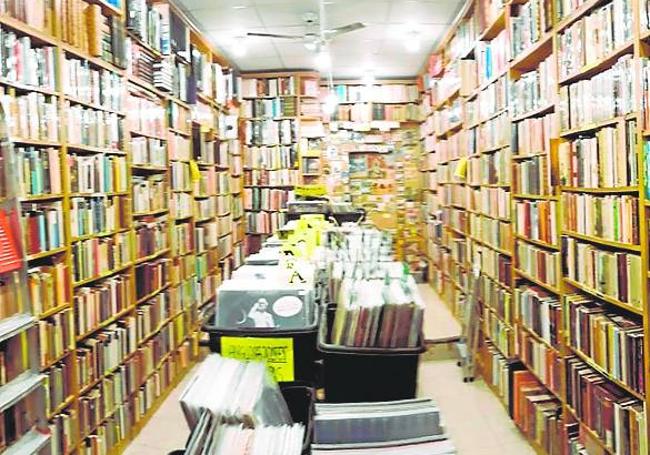 Librería Códice.