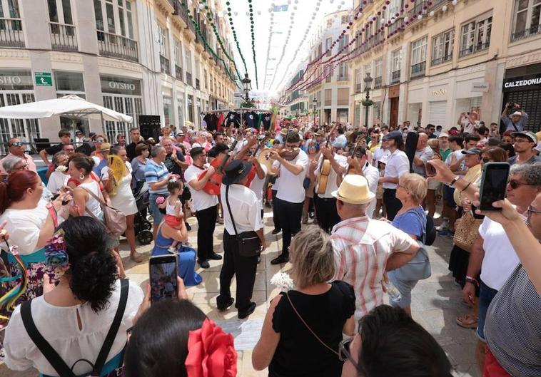 La feria de Málaga mantiene el espectáculo de drones y los conciertos serán gratis