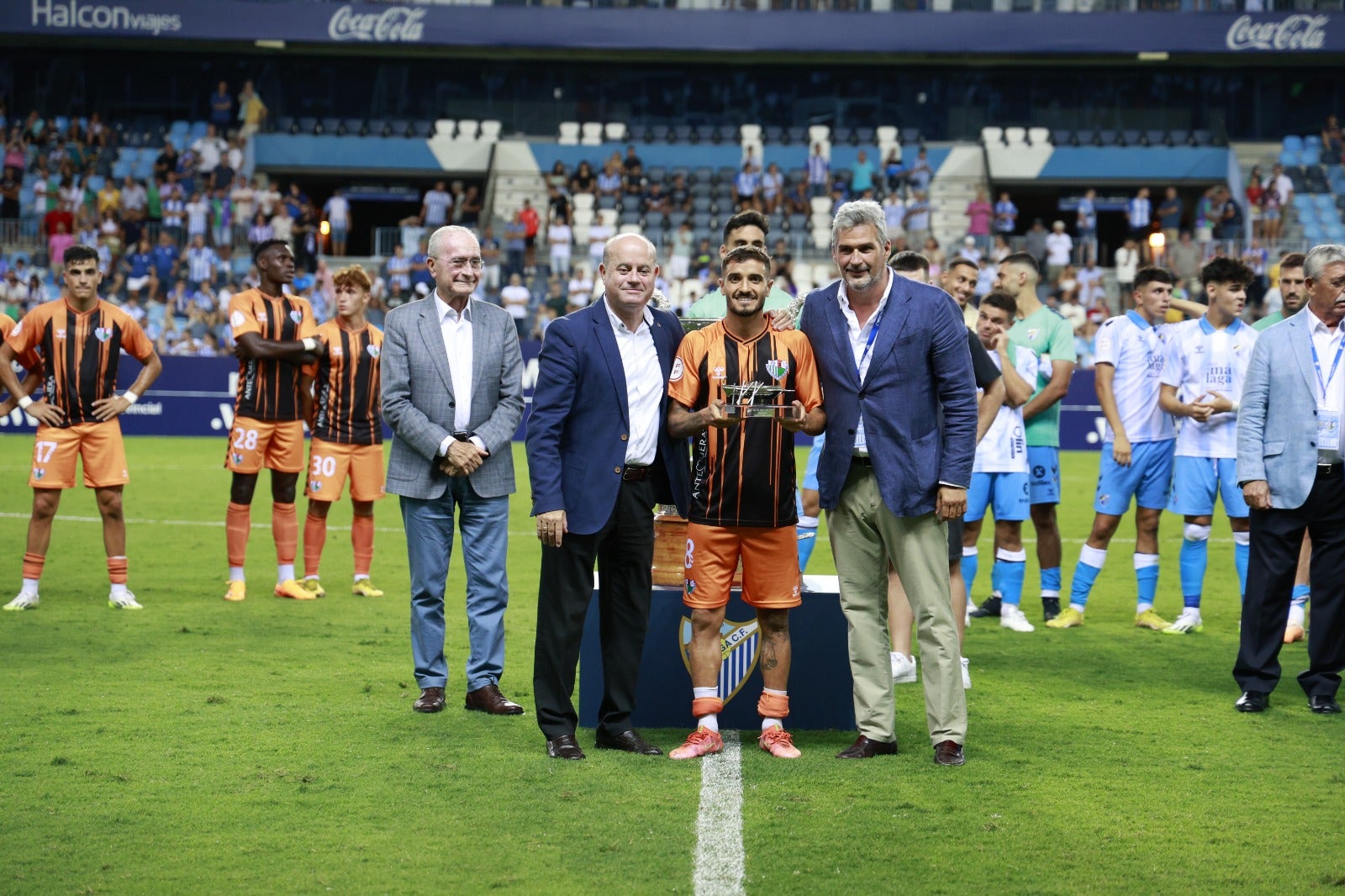 El Málaga y el Antequera disputan el Trofeo Costa del Sol