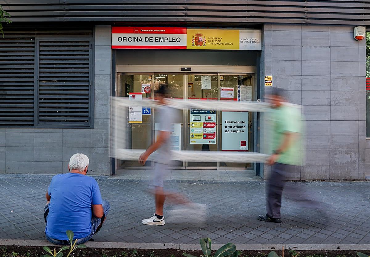 La ayuda extraordinaria del SEPE a los parados de larga duración que hayan agotado el paro y el subsidio por desempleo