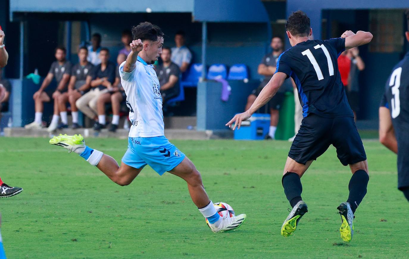 El Málaga-San Fernando de pretemporada, en imágenes