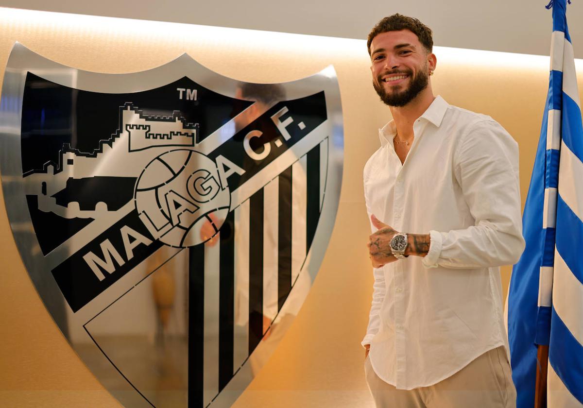 El Málaga anuncia a Dani Sánchez como su noveno fichaje del verano