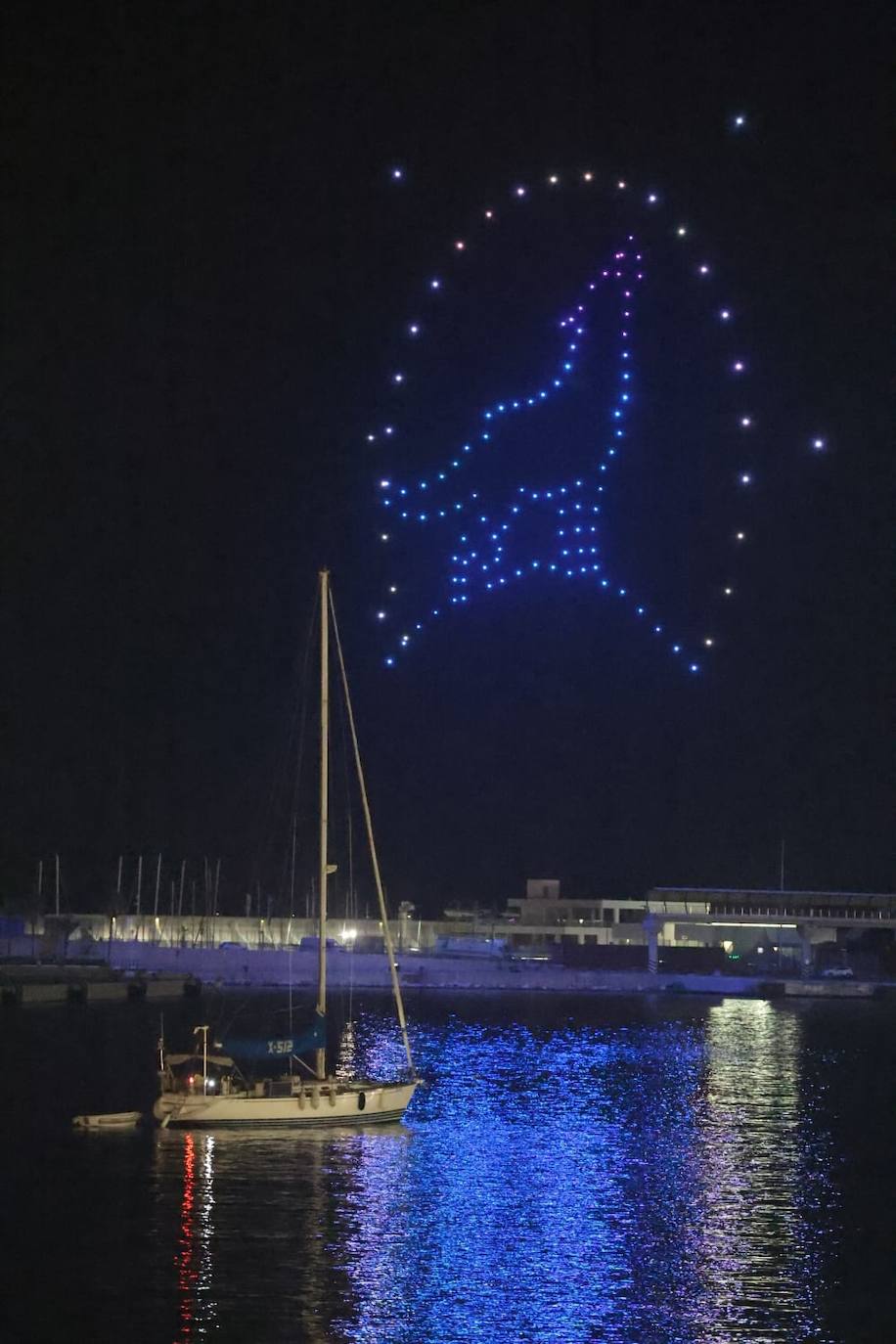 Un espectáculo de drones y los fuegos artificiales abren la Feria de Málaga 2023