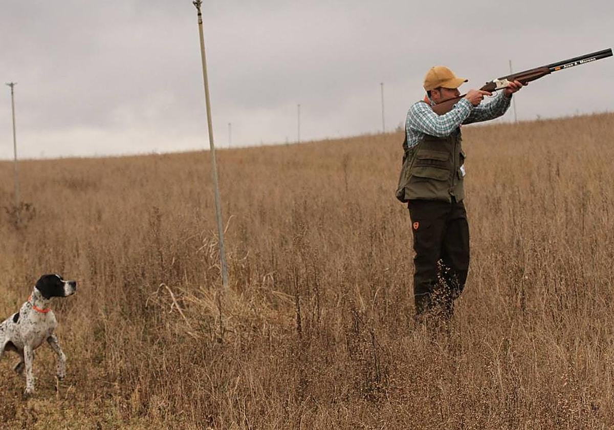 La caza mueve 1.900 millones en Andalucía y soporta 50.000 empleos directos