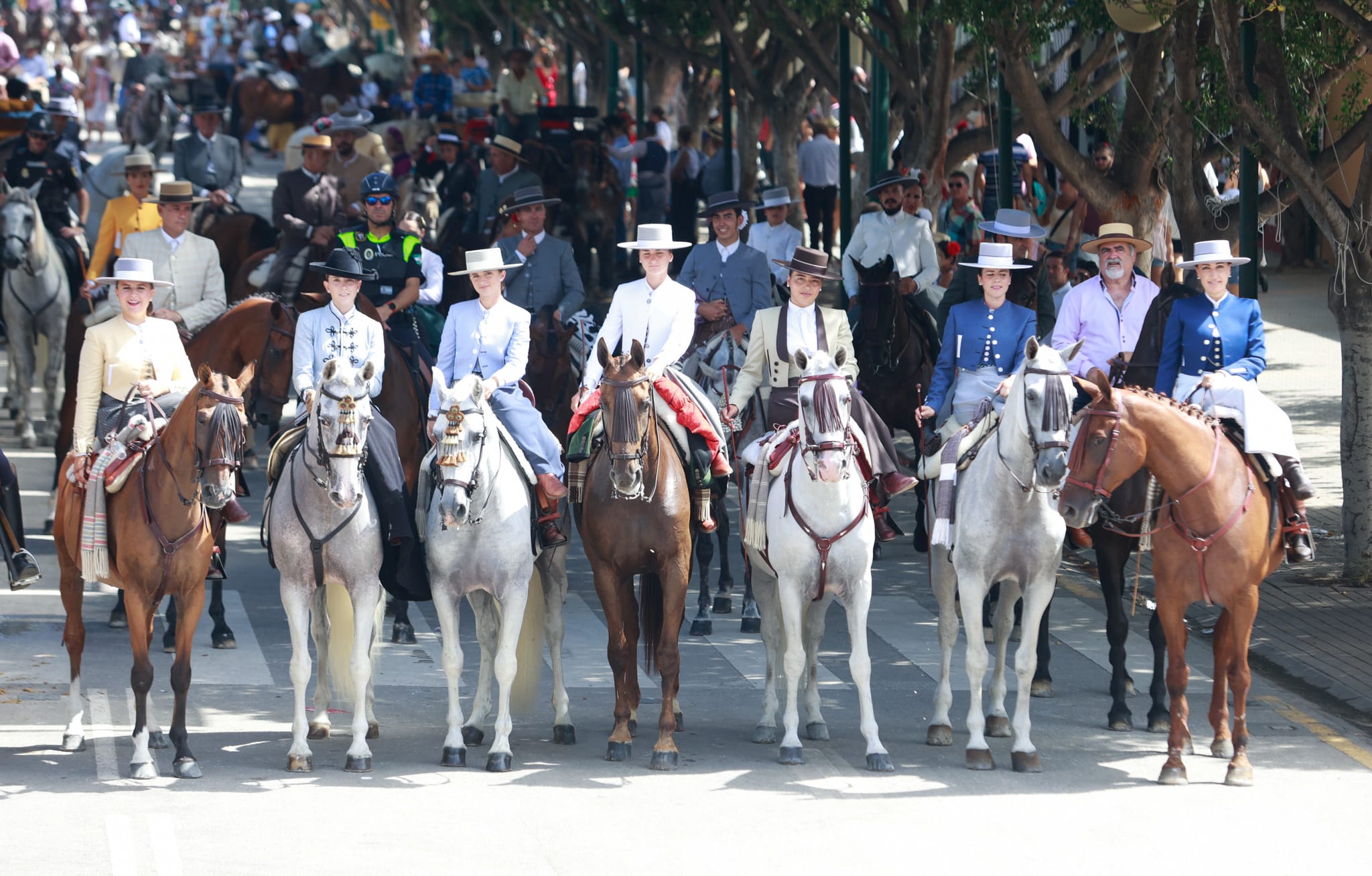 Las mejores imágenes del martes festivo en la Feria de Málaga