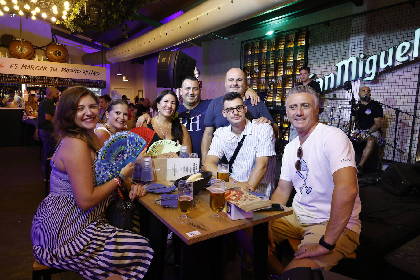 Mónica Angulo, Silvia Martínez, Begoña Pérez, AntonioJesús Arjona, José Antonio, Mario De Luca y Nello Ascione.