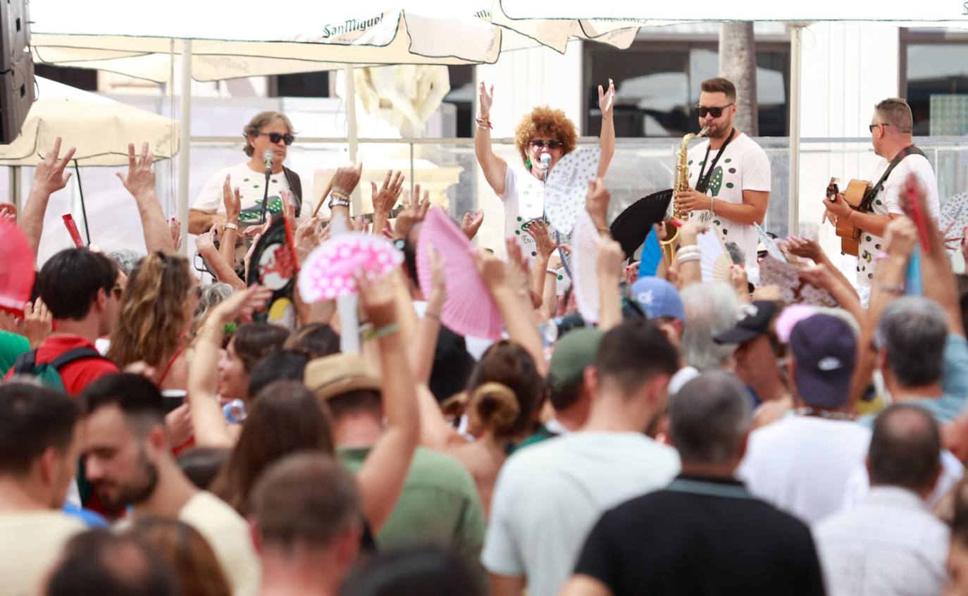 Música, baile y ambiente en la feria del Centro, este jueves