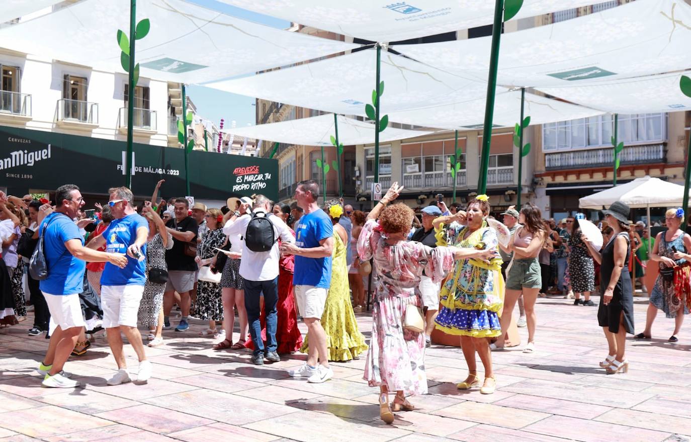 Música, baile y ambiente en la feria del Centro, este jueves