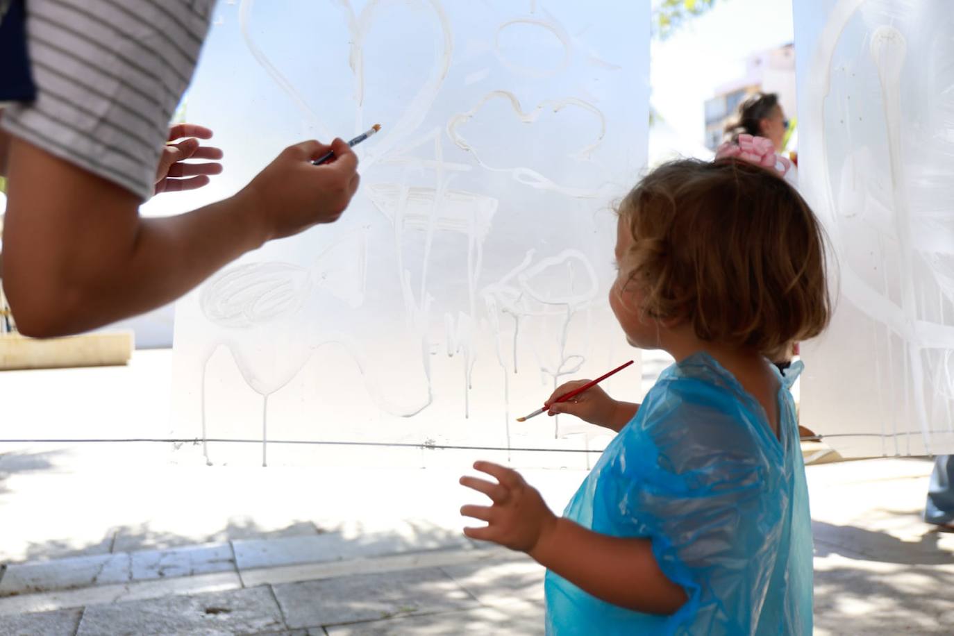 Pasacalles en la feria de los niños