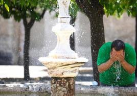 Aviso naranja por temperaturas de hasta 42 grados en Málaga este sábado