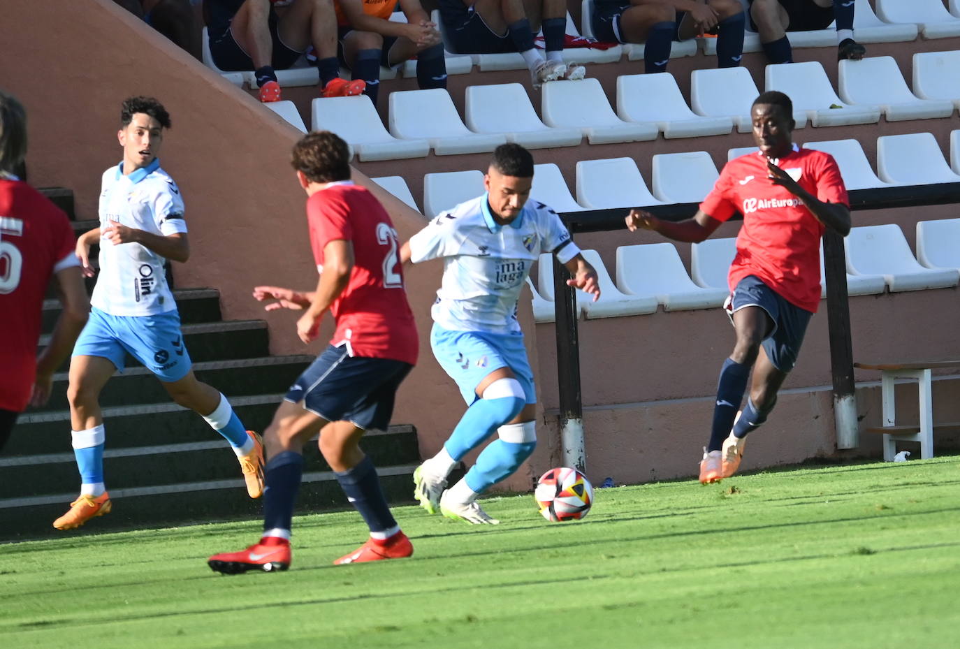 El Málaga-Estepona de pretemporada, en fotos