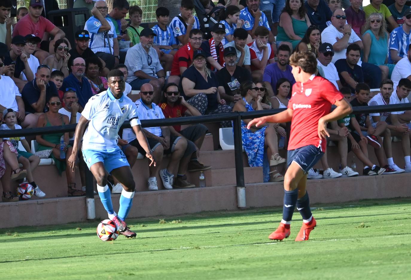 El Málaga-Estepona de pretemporada, en fotos