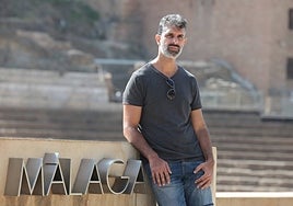 El fuengiroleño Juanjo Martín, antes de su entrevista con SUR, ante el Teatro Romano.