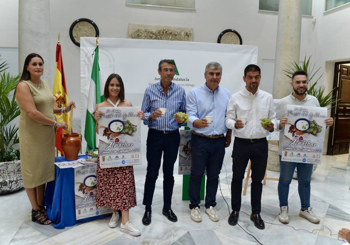 Presentación de la 53 edición de la Fiesta del Ajoblanco de Almáchar.