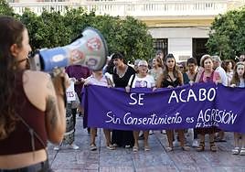Concentración en Málaga contra Luis Rubiales, «la caverna machista» y «la cultura de la violación»