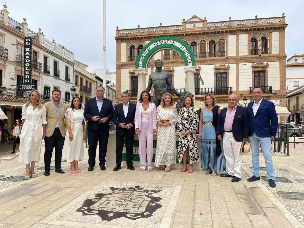 Famosos y personalidades destacadas en la Corrida Goyesca de Ronda