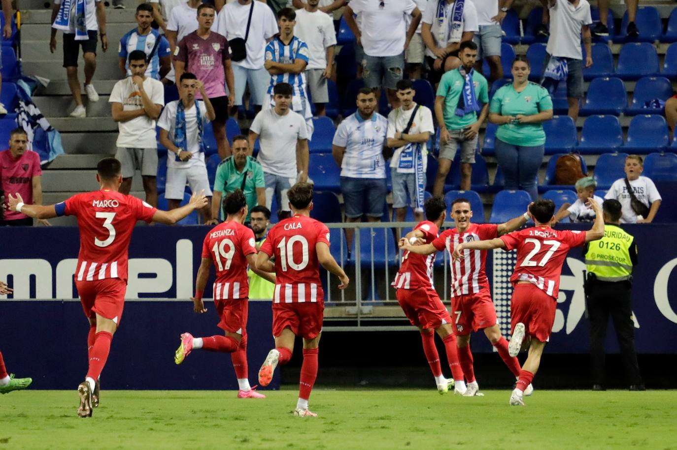 El Málaga- Atlético de Madrid B, en imágenes