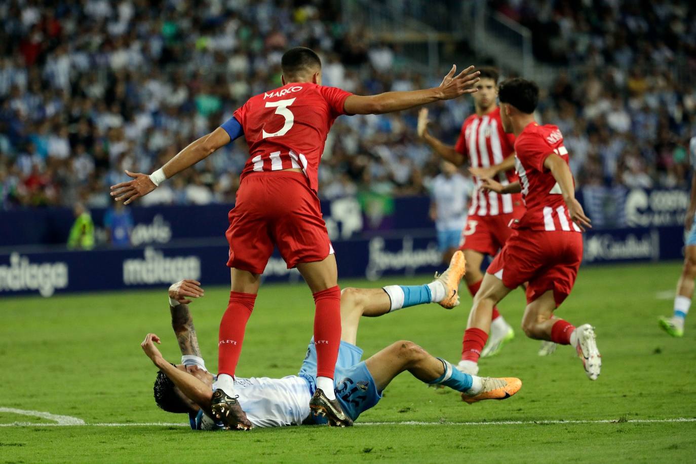 El Málaga- Atlético de Madrid B, en imágenes