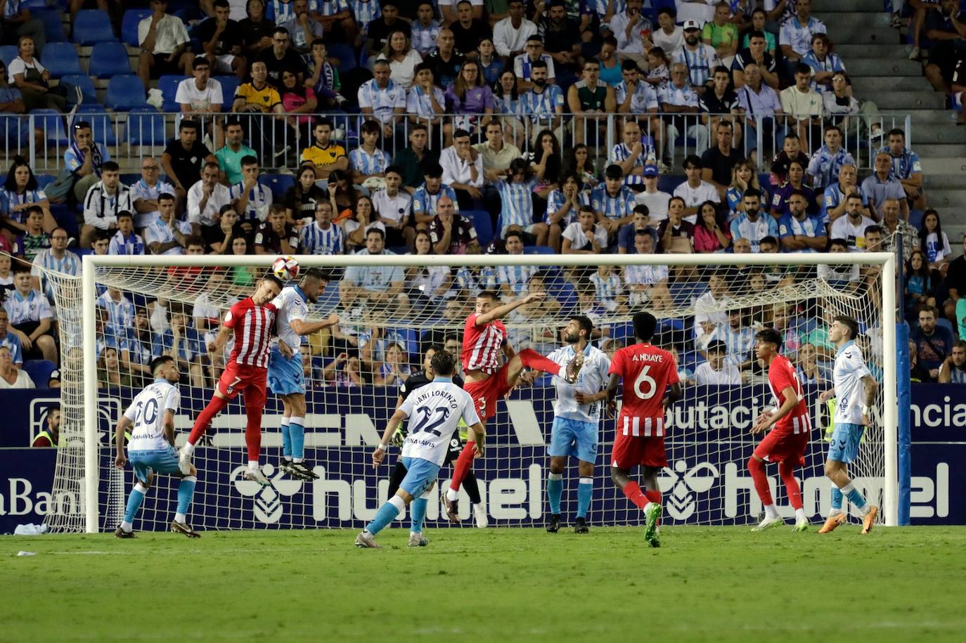 El Málaga- Atlético de Madrid B, en imágenes