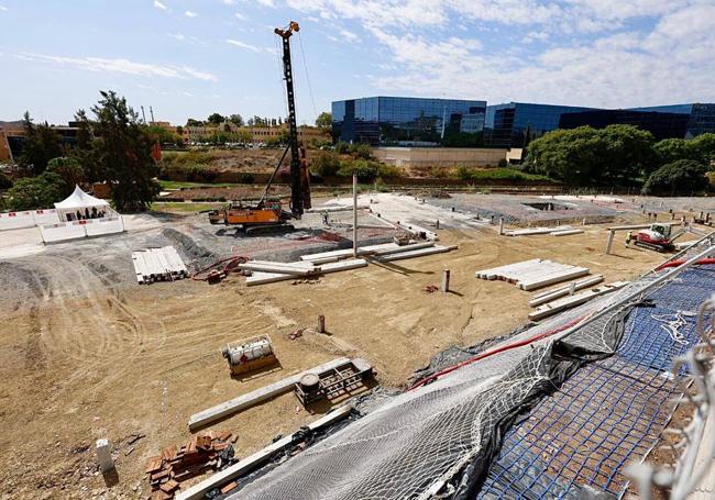 Vista de las obras que se han iniciado para la construcción de la nueva promoción de viviendas en el parque tecnológico.