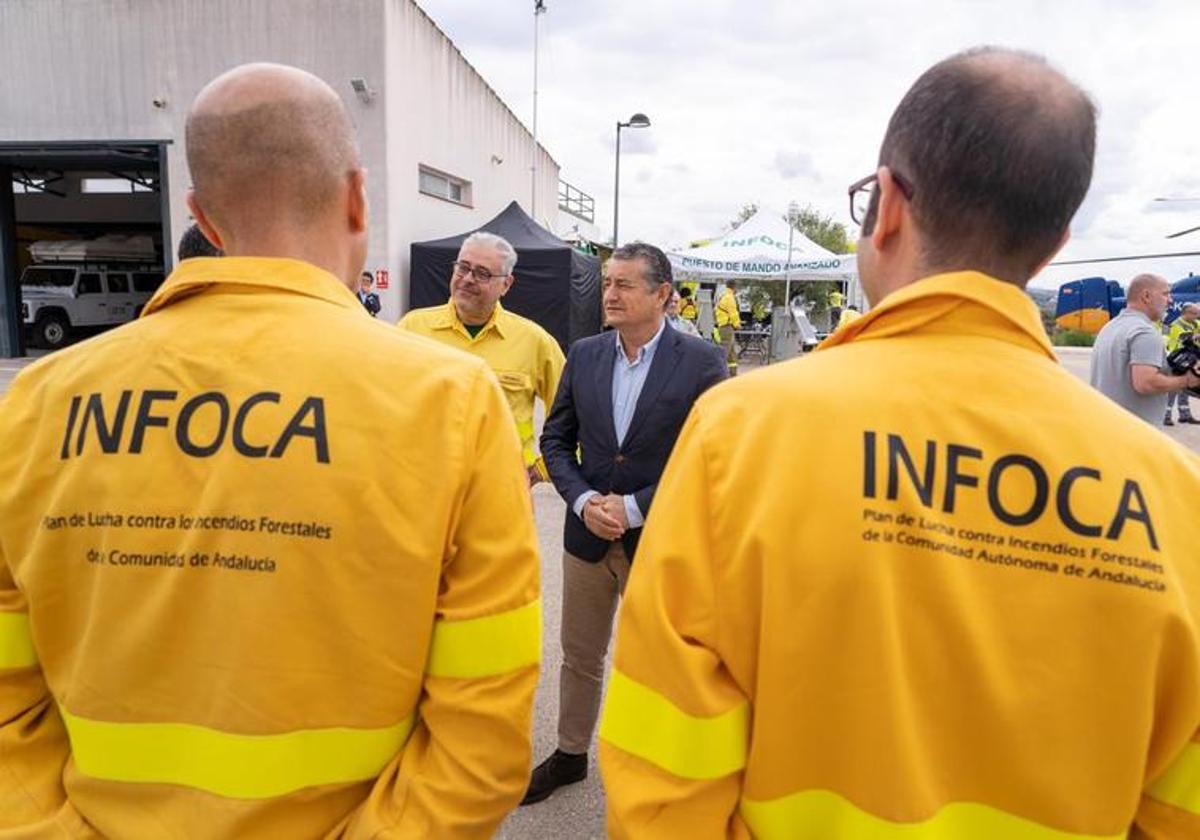 Sanz valora el acuerdo para incorporar la plantilla del Infoca los 365 días del año