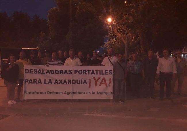 Integrantes de la Plataforma en Defensa de la Agricultura de la Axarquía, en una de las movilizaciones.