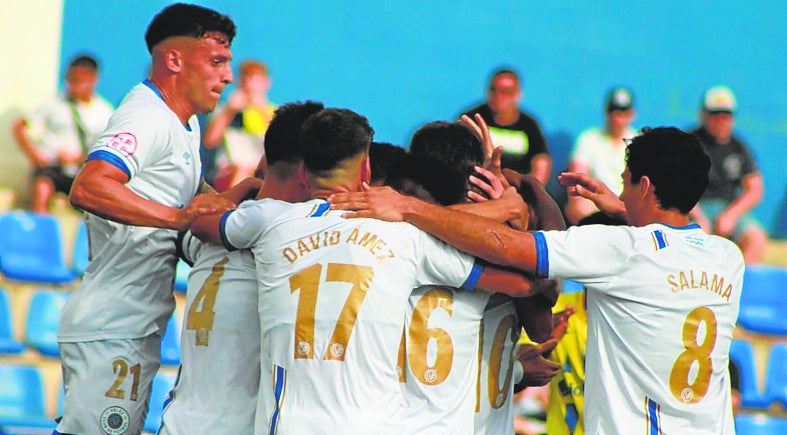 Las victorias del Marbella, el Vélez, el Estepona y el Torremolinos, en Segunda y Tercera RFEF