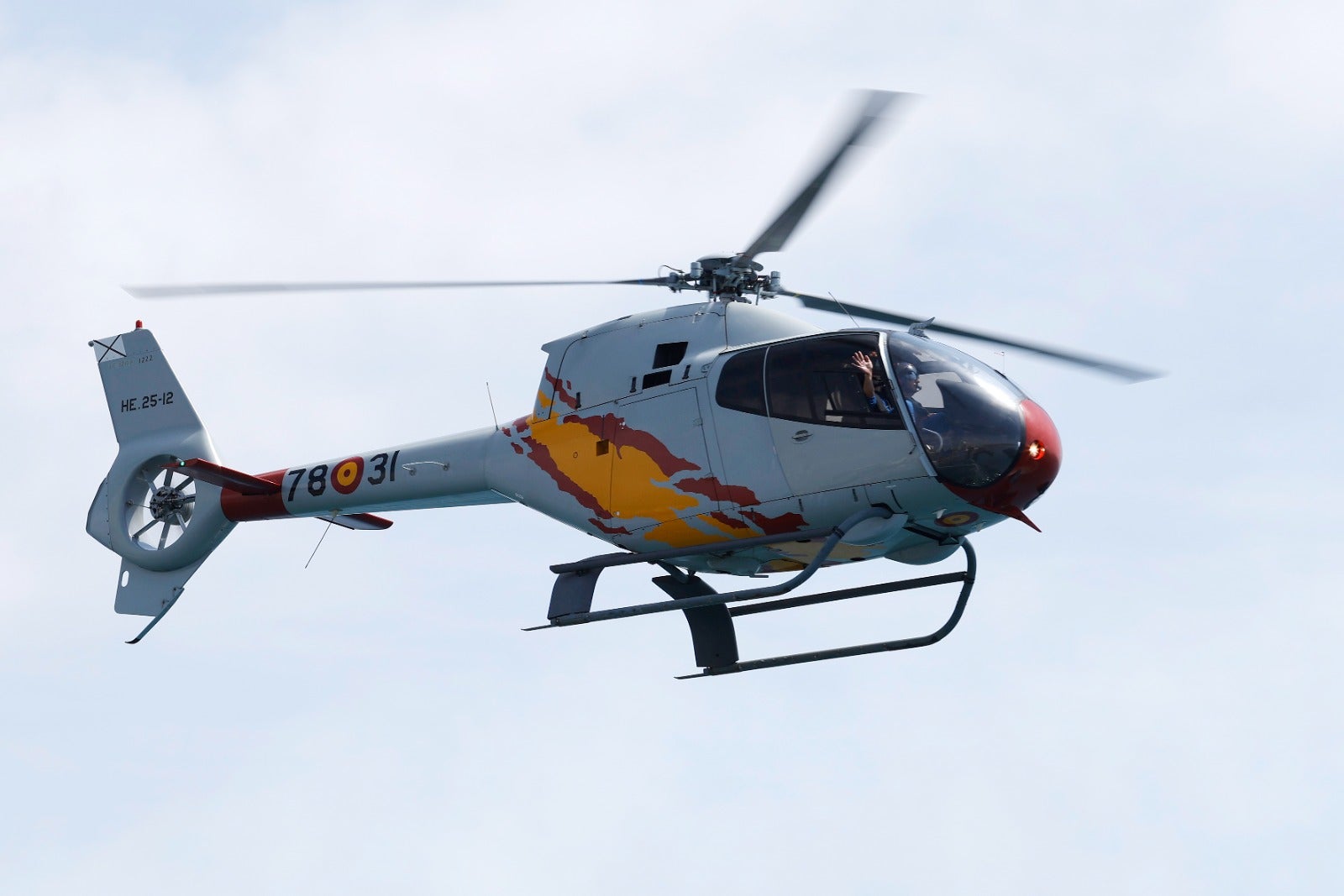 Un espectáculo de altos vuelos en Torre del Mar