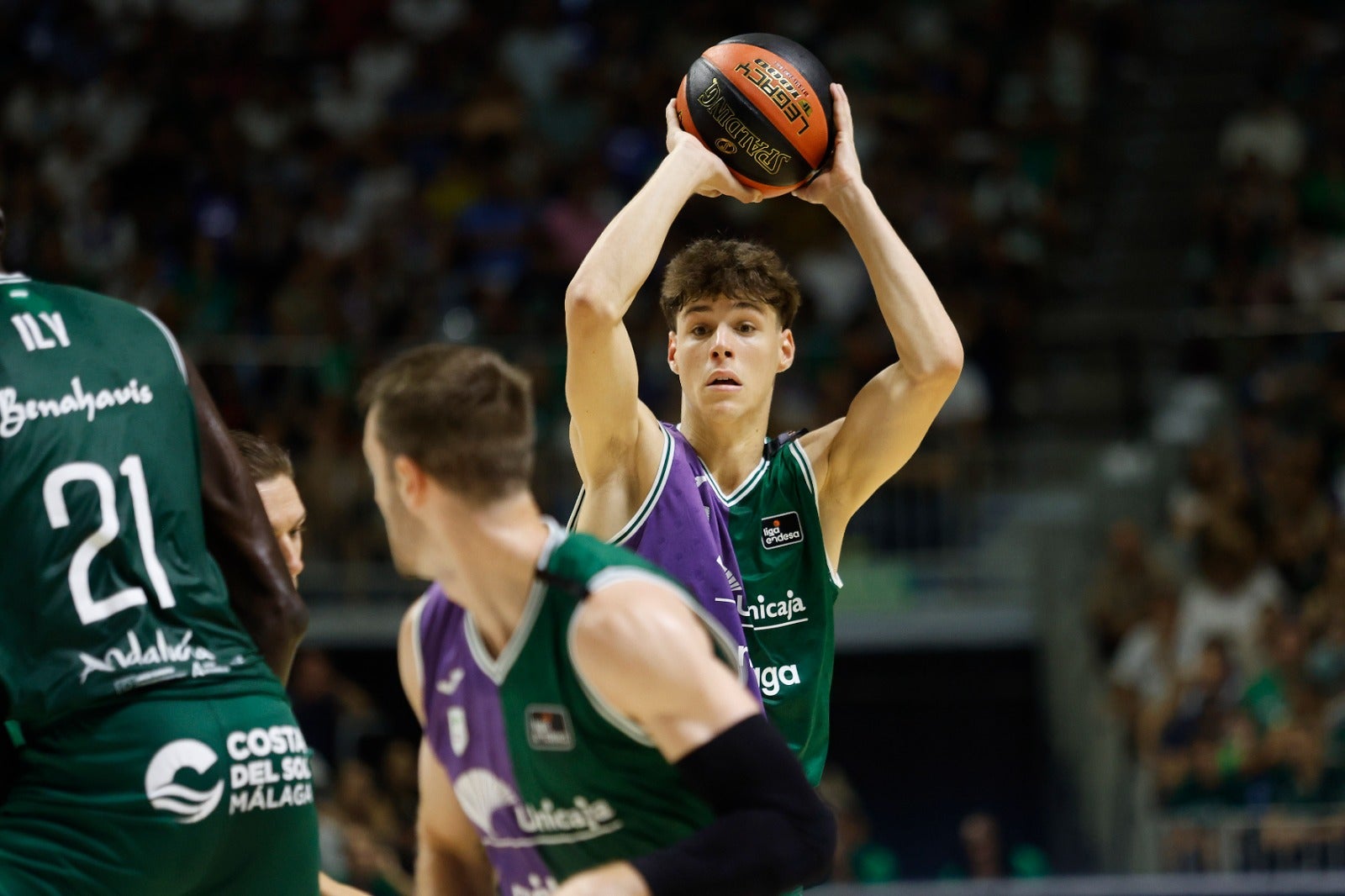 El Unicaja y el Real Madrid disputan la final del torneo Costa del Sol