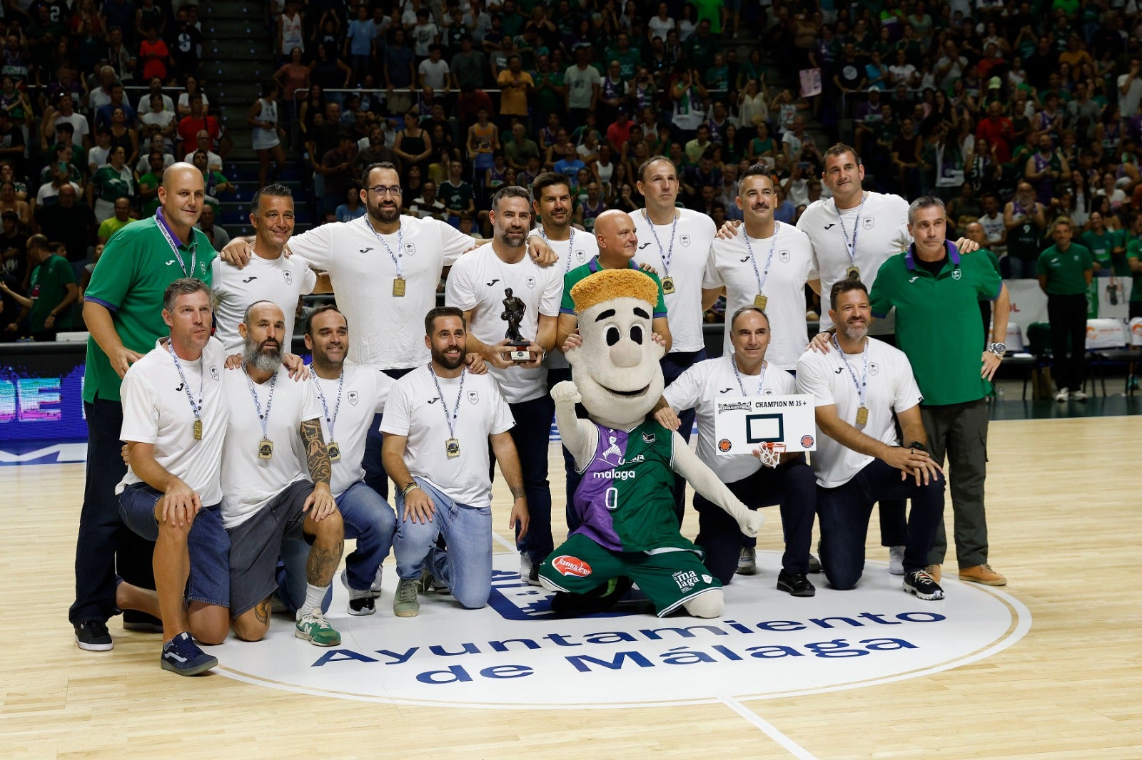 El Unicaja y el Real Madrid disputan la final del torneo Costa del Sol