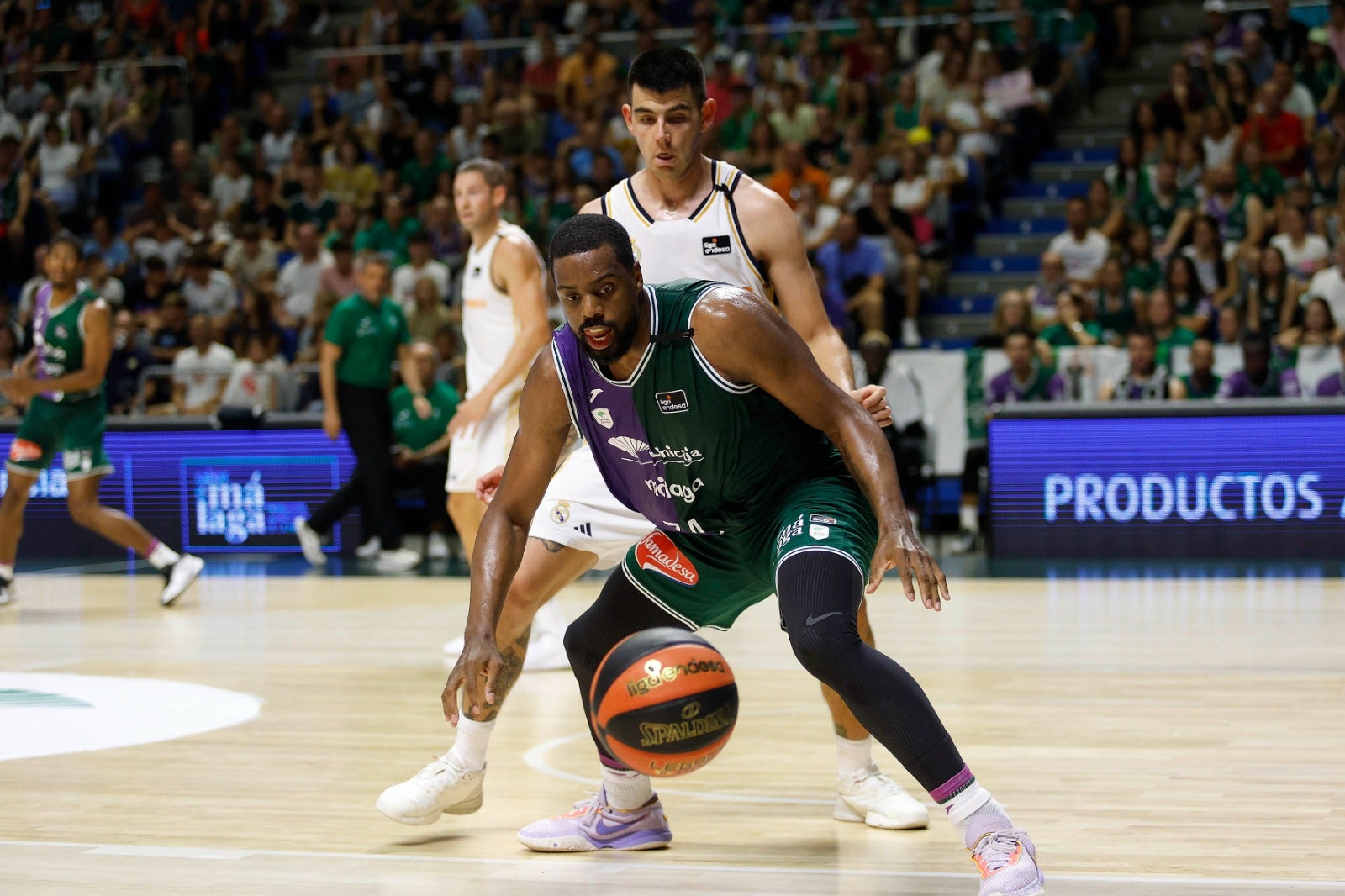 El Unicaja y el Real Madrid disputan la final del torneo Costa del Sol