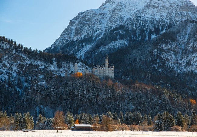 Vista del castillo en el que se inspiró Walt Disney para la película de la Bella y la Bestia.