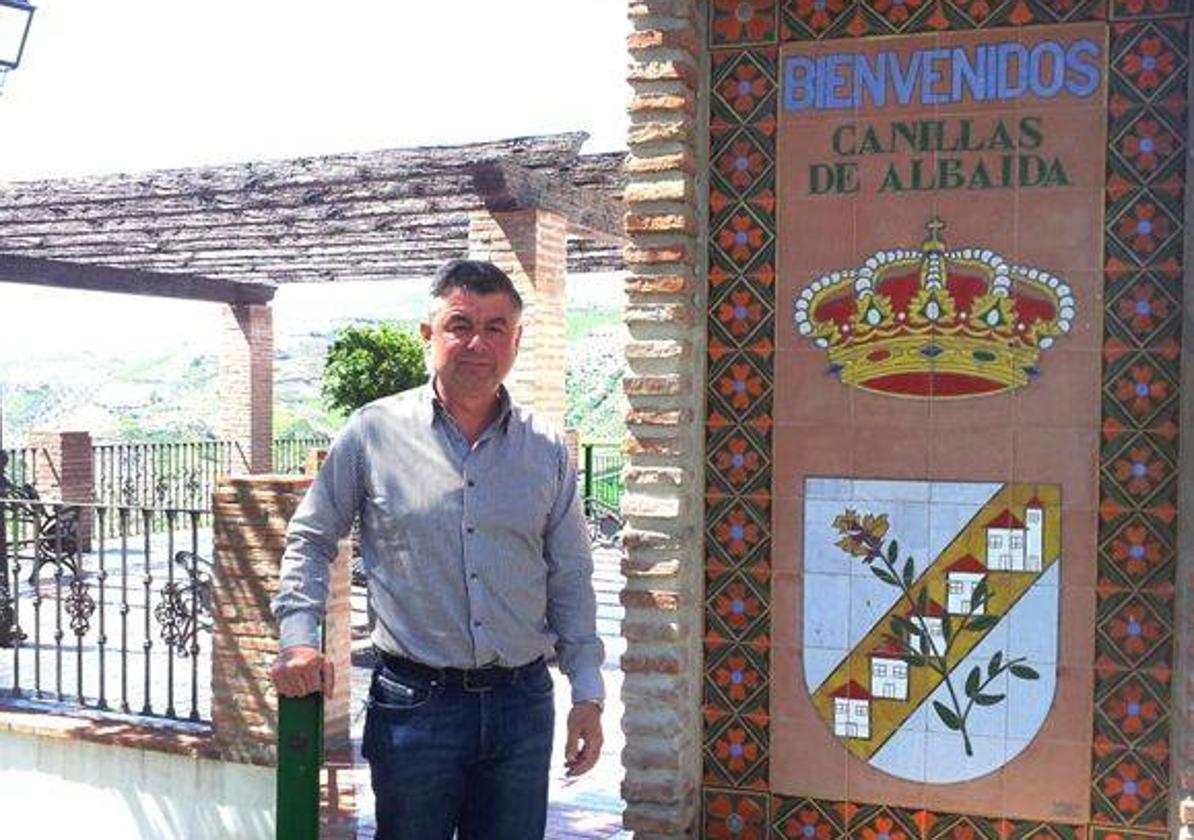 El alcalde de Canillas de Albaida, Jorge Martín Pérez