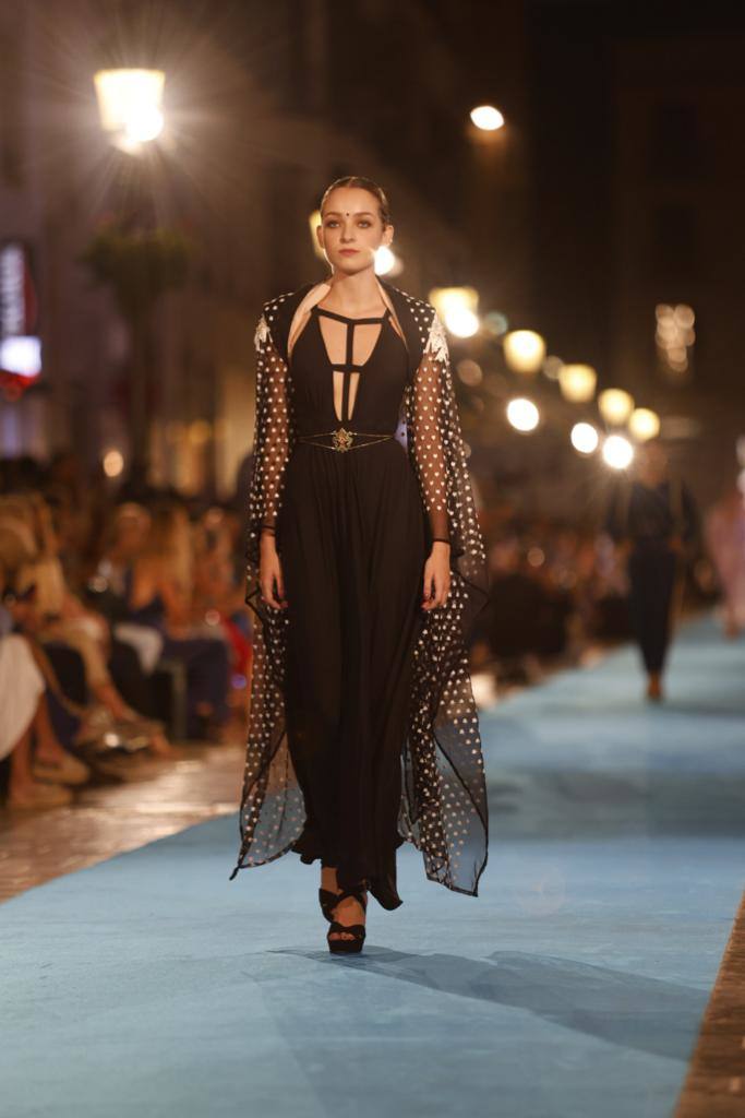 Pasarela Larios 2023: desfile de Romina Brunelli