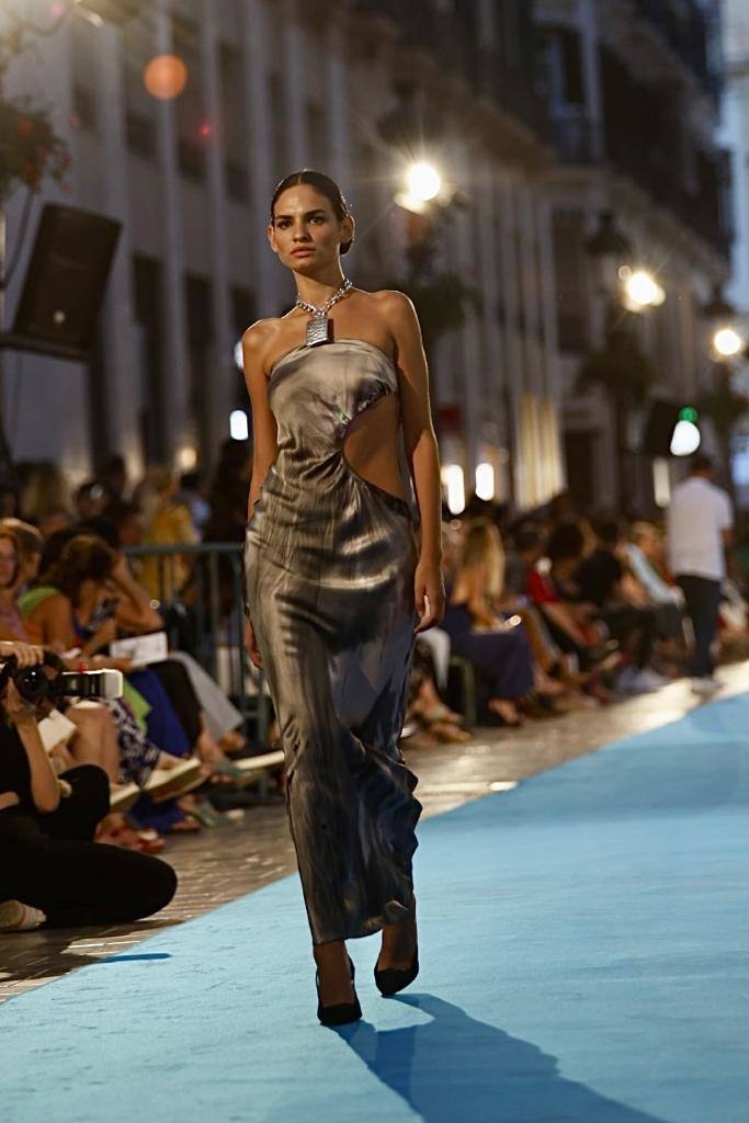 Pasarela Larios 2023: Desfile de Ángel Schlesser