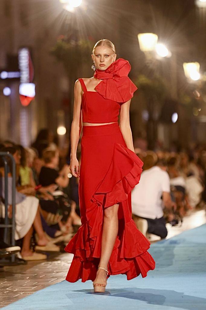 Pasarela Larios 2023: desfile de Lina Sevilla