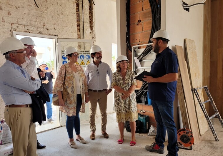 Renovación completa de la sede de la AECC en Fuengirola, que ahora será más accesible