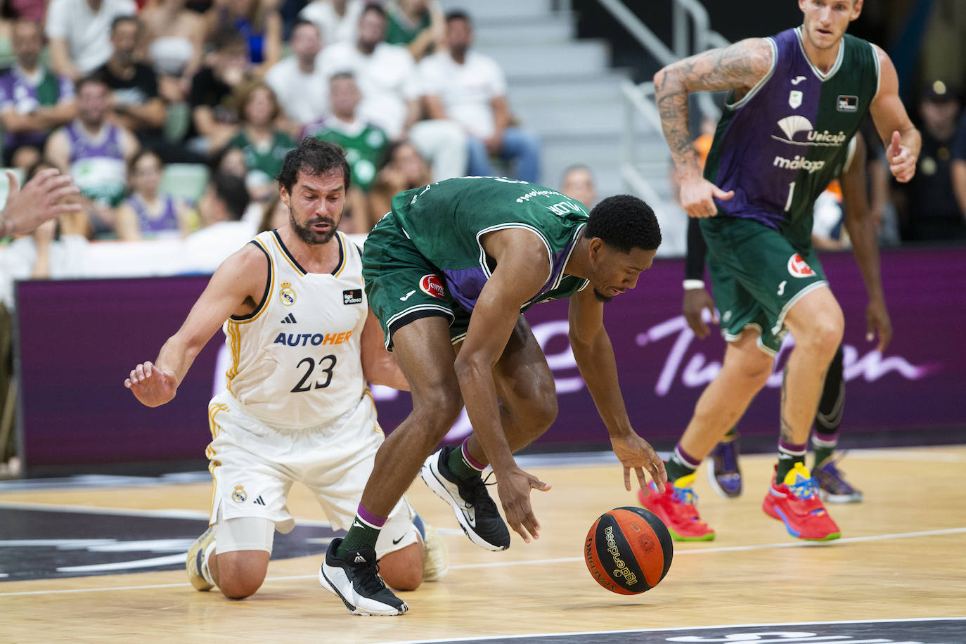 Final de la Supercopa Endesa: el Unicaja-Real Madrid, en imágenes