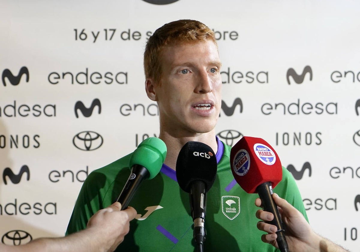 Alberto Díaz, durante su comparecencia ante los medios esta mañana en el Hotel Melva de Murcia.