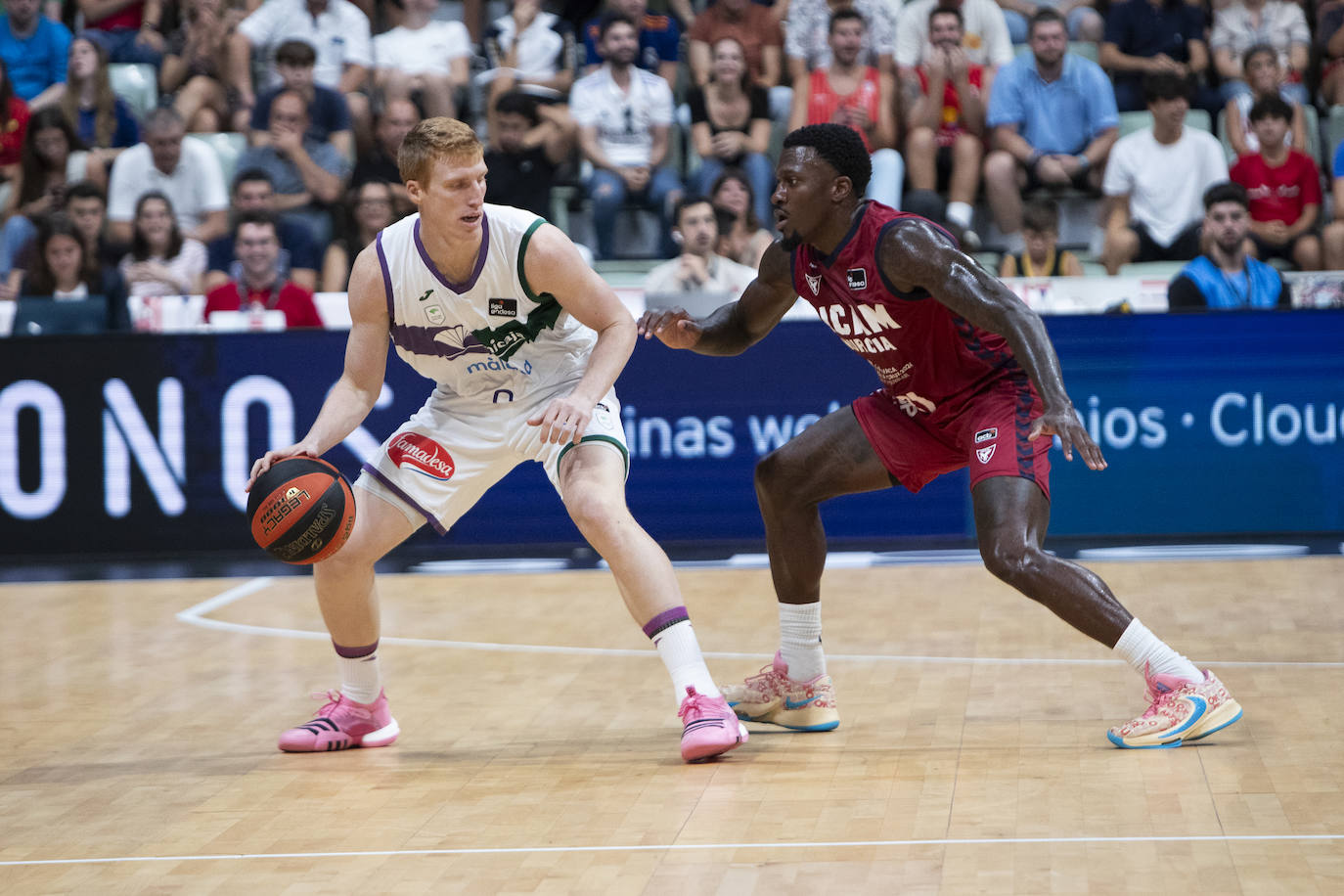 Las mejores imágenes del partido del Unicaja frente al UCAM